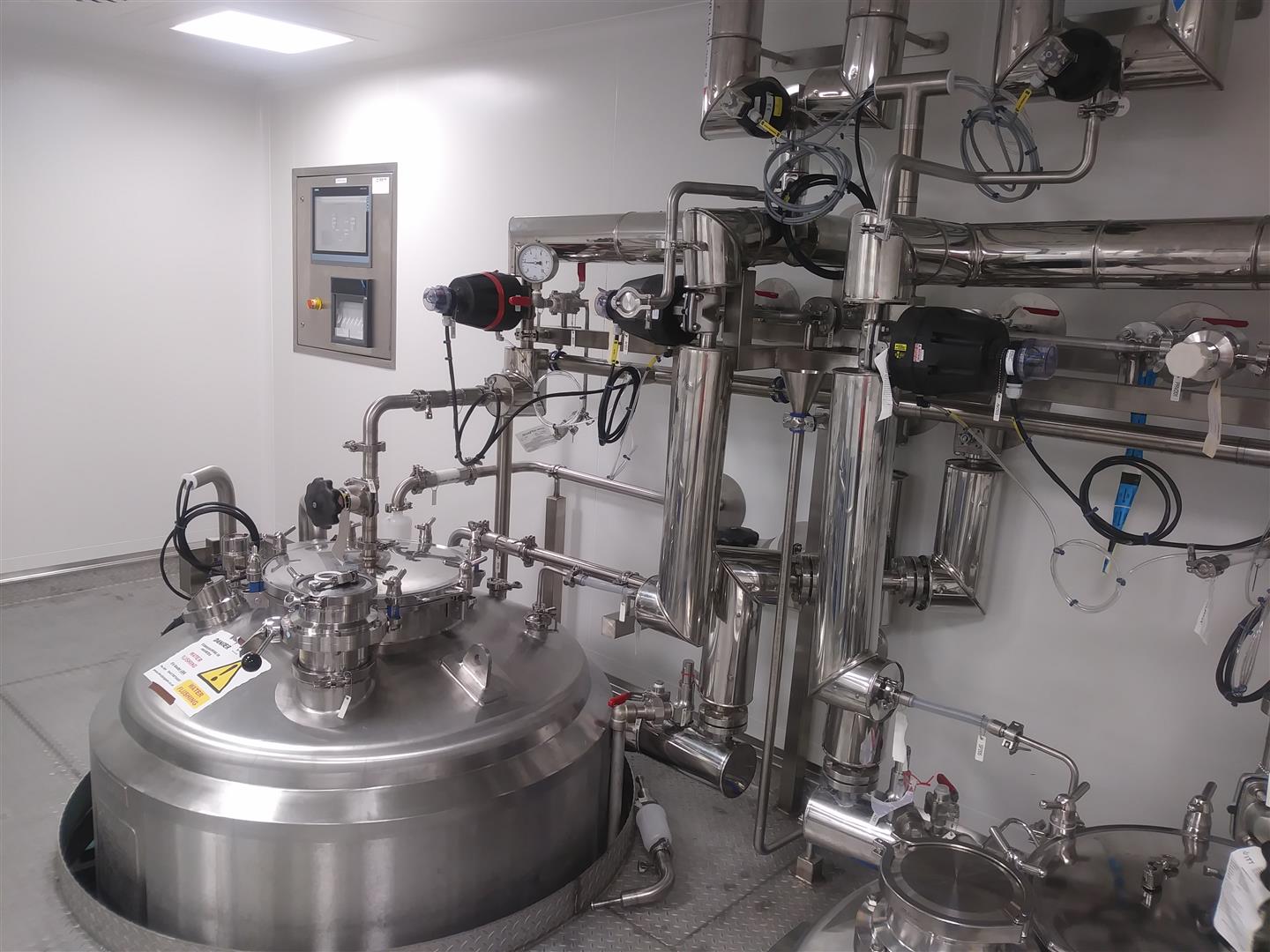 Compounding Vessels and Clean in Place (CIP) System